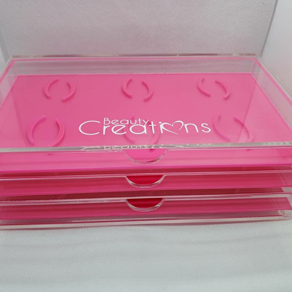 Eye Lash Organizer